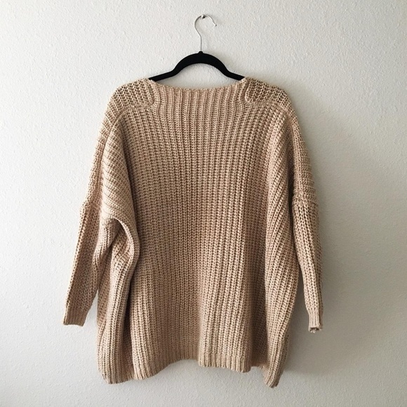 Super Oversized Tan/Beige & White Gradient Knit Sweater - Picture 3 of 4